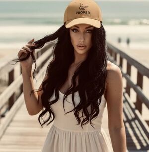 Meet your Posher, Krystal